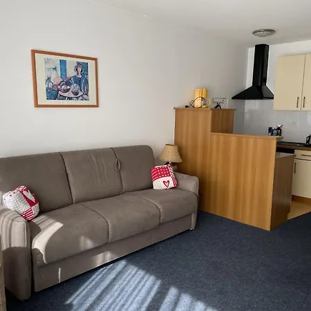 Apartman Le - Piscine - Pour 6 Personnes Mae-4943 *